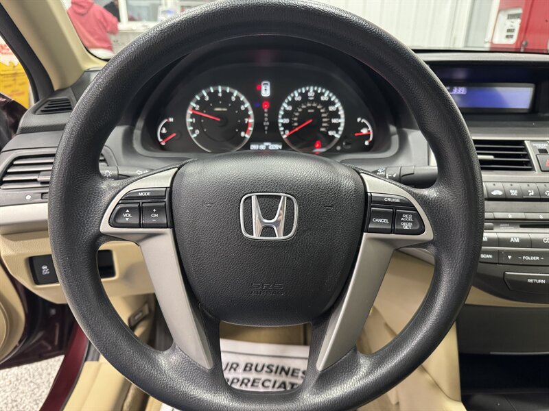 2012 Honda Accord LX   - Photo 7 - Rochelle, IL 61068