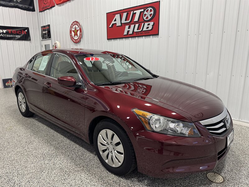 2012 Honda Accord LX   - Photo 19 - Rochelle, IL 61068