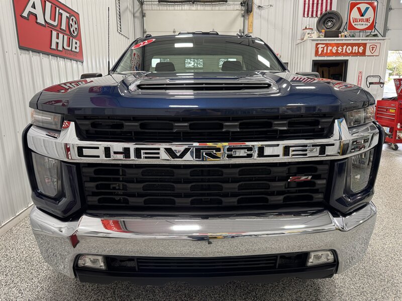 2022 Chevrolet Silverado 2500HD LT   - Photo 18 - Rochelle, IL 61068