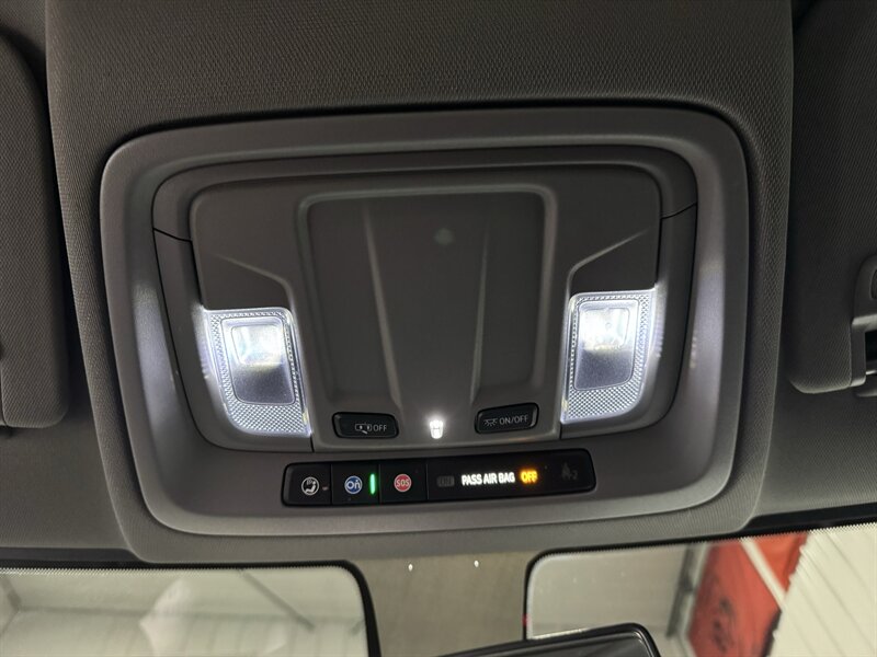 2022 Chevrolet Silverado 2500HD LT   - Photo 14 - Rochelle, IL 61068