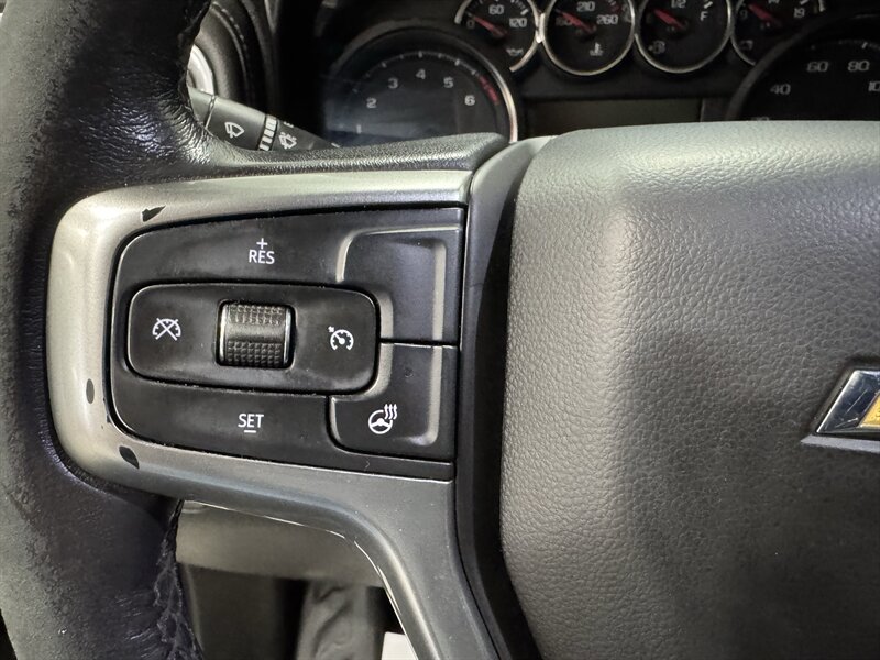 2022 Chevrolet Silverado 2500HD LT   - Photo 8 - Rochelle, IL 61068