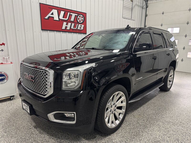 2016 GMC Yukon SLE   - Photo 1 - Rochelle, IL 61068