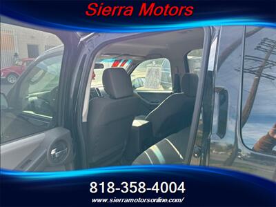 2010 Nissan Xterra X   - Photo 9 - North Hollywood, CA 91606