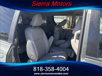 2020 Toyota Sienna XLE 8-Passenger   - Photo 13 - North Hollywood, CA 91606