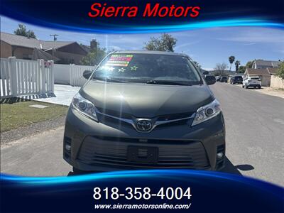 2020 Toyota Sienna XLE 8-Passenger - Photo 2 - North Hollywood, CA 91606