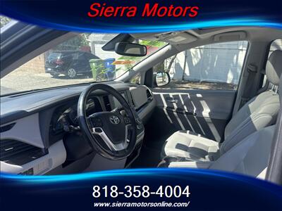 2020 Toyota Sienna XLE 8-Passenger   - Photo 10 - North Hollywood, CA 91606