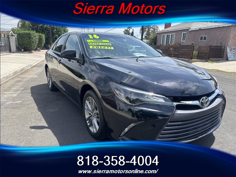 2016 Toyota Camry SE   - Photo 1 - North Hollywood, CA 91606