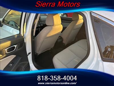 2022 Honda Civic LX   - Photo 3 - North Hollywood, CA 91606