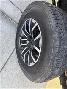 2022 Toyota Tacoma SR5 V6 - Photo 13 - North Hollywood, CA 91606