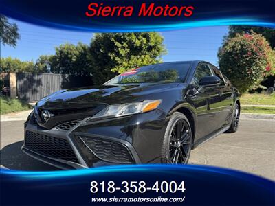 2020 Toyota Camry SE   - Photo 3 - North Hollywood, CA 91606