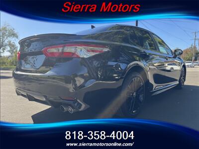 2020 Toyota Camry SE   - Photo 6 - North Hollywood, CA 91606