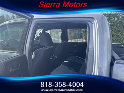2021 Toyota Tacoma TRD 4X4 OFF ROAD   - Photo 10 - North Hollywood, CA 91606