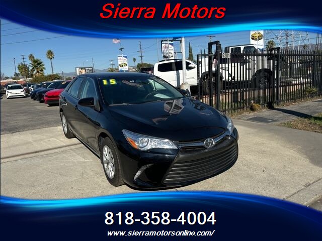 2015 Toyota Camry LE   - Photo 1 - North Hollywood, CA 91606