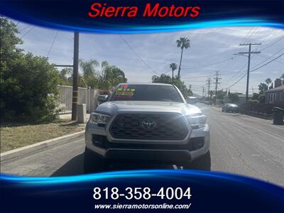 2018 Toyota Tacoma SR5 V6 4X4   - Photo 2 - North Hollywood, CA 91606
