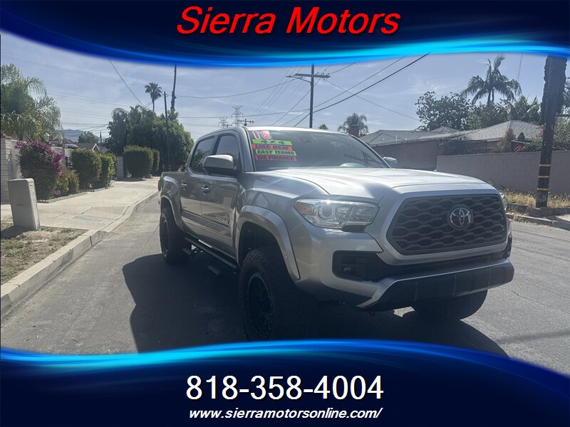 2018 Toyota Tacoma SR5 V6 4X4   - Photo 1 - North Hollywood, CA 91606
