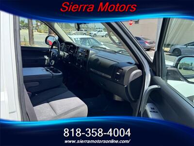 2011 Chevrolet Silverado 1500 LT   - Photo 9 - North Hollywood, CA 91606