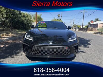2024 Toyota GR86 PREMIUM - Photo 2 - North Hollywood, CA 91606