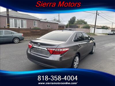 2017 Toyota Camry LE   - Photo 5 - North Hollywood, CA 91606