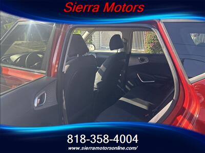 2023 Kia Soul LX - Photo 9 - North Hollywood, CA 91606
