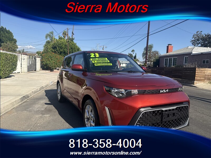 2023 Kia Soul LX  