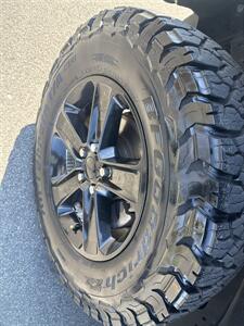2022 Jeep Wrangler Unlimited Sahara   - Photo 15 - North Hollywood, CA 91606