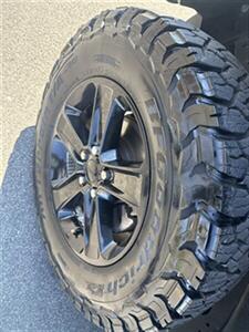 2022 Jeep Wrangler Unlimited Sahara - Photo 15 - North Hollywood, CA 91606