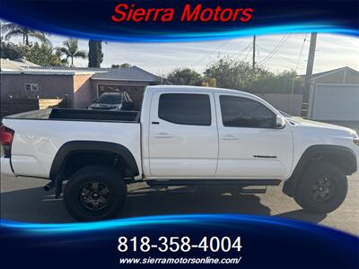 2022 Toyota Tacoma SR5 V6 - Photo 8 - North Hollywood, CA 91606