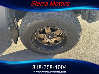 2022 Toyota Tacoma SR5 V6 - Photo 15 - North Hollywood, CA 91606