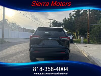 2024 Toyota RAV4 XLE   - Photo 5 - North Hollywood, CA 91606