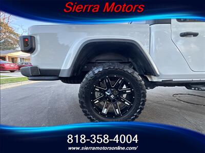 2020 Jeep Gladiator Sport - Photo 9 - North Hollywood, CA 91606