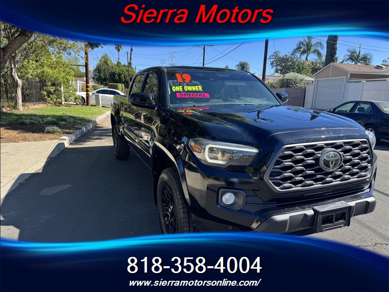 2019 Toyota Tacoma SR5 V6   - Photo 1 - North Hollywood, CA 91606