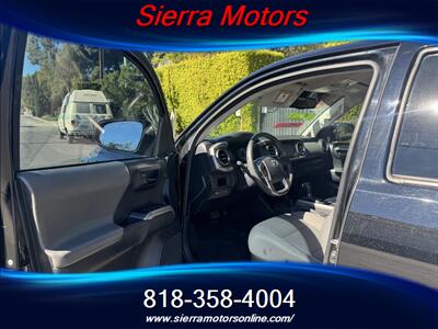 2019 Toyota Tacoma SR5 V6   - Photo 9 - North Hollywood, CA 91606
