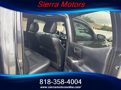2022 Toyota Tacoma Limited   - Photo 12 - North Hollywood, CA 91606