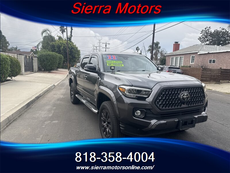2022 Toyota Tacoma Limited  