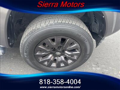 2022 Toyota Tacoma Limited   - Photo 13 - North Hollywood, CA 91606