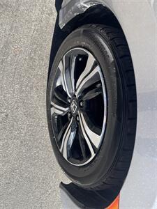 2017 Honda Civic Touring - Photo 14 - North Hollywood, CA 91606