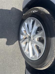 2021 Toyota Corolla LE   - Photo 14 - North Hollywood, CA 91606