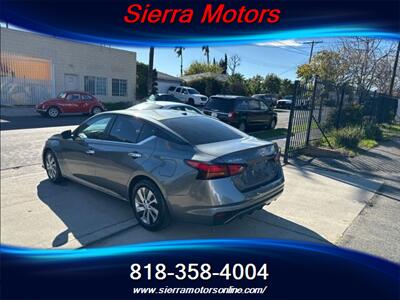 2020 Nissan Altima 2.5 S   - Photo 8 - North Hollywood, CA 91606