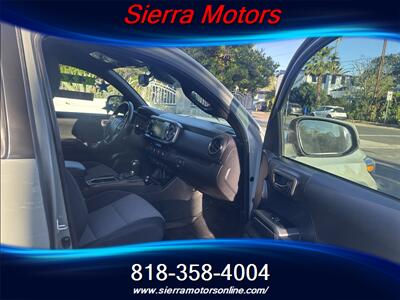 2023 Toyota Tacoma TRD OFF ROAD - Photo 13 - North Hollywood, CA 91606