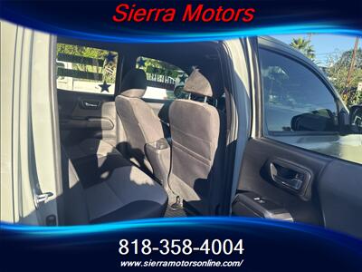 2023 Toyota Tacoma TRD OFF ROAD - Photo 12 - North Hollywood, CA 91606
