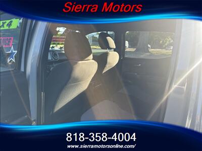 2023 Toyota Tacoma TRD OFF ROAD - Photo 10 - North Hollywood, CA 91606