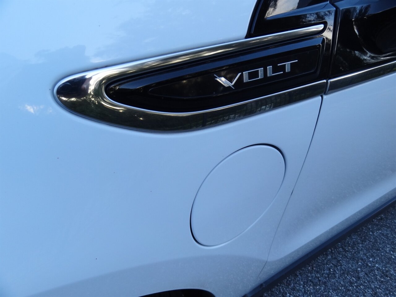 2015 Chevrolet Volt Premium   - Photo 23 - Deland, FL 32720