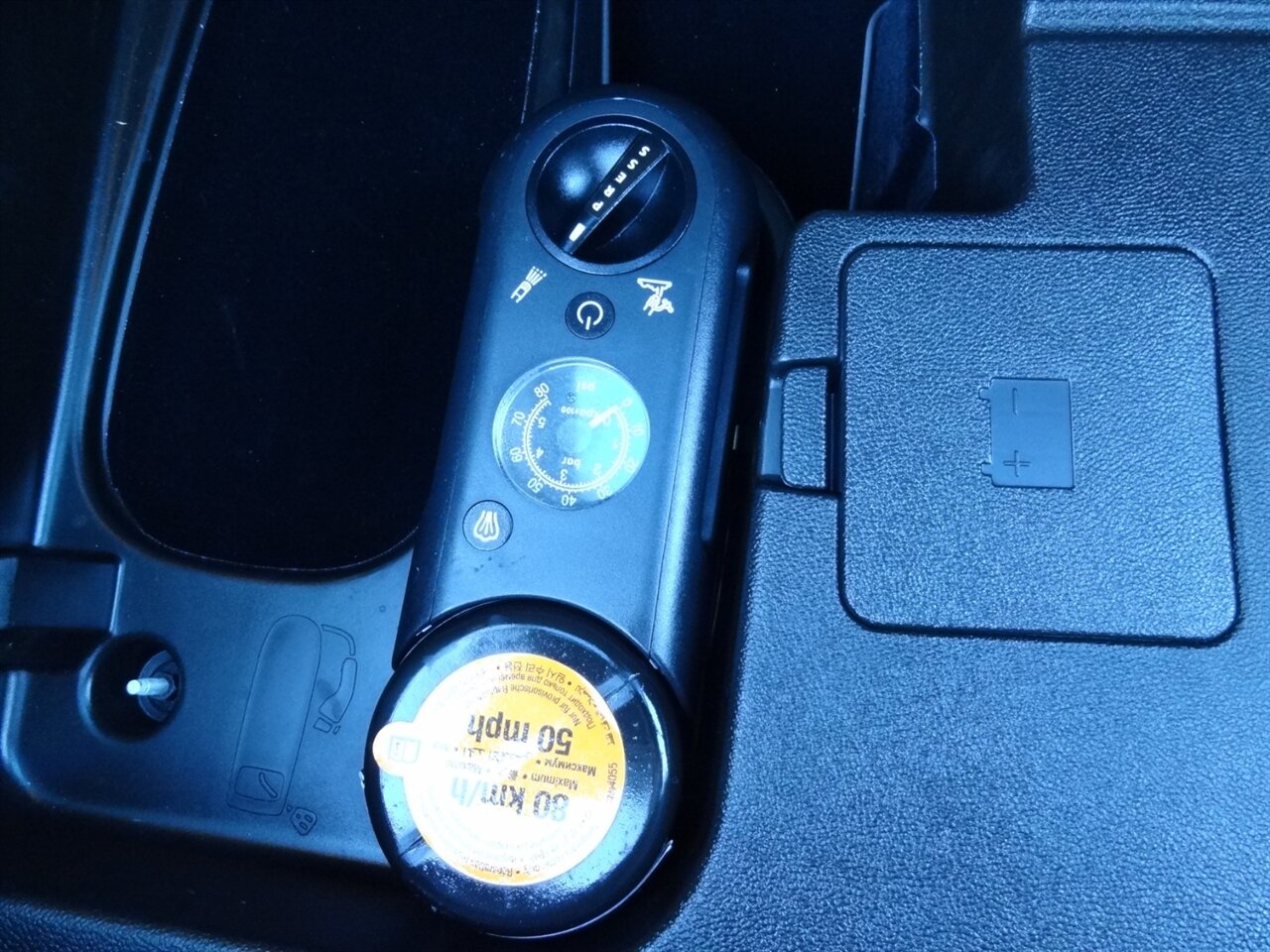 2015 Chevrolet Volt Premium   - Photo 37 - Deland, FL 32720