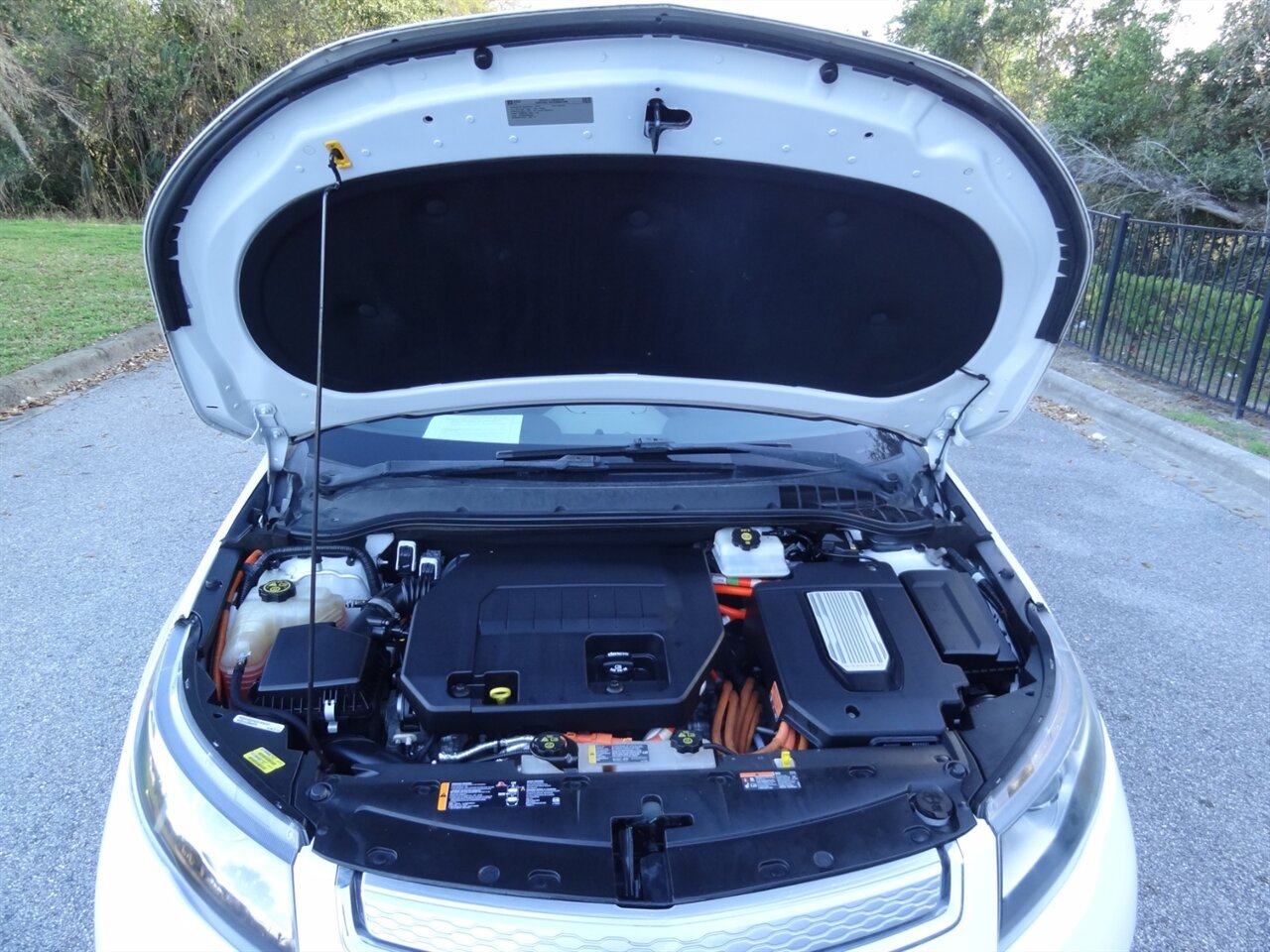 2015 Chevrolet Volt Premium   - Photo 26 - Deland, FL 32720