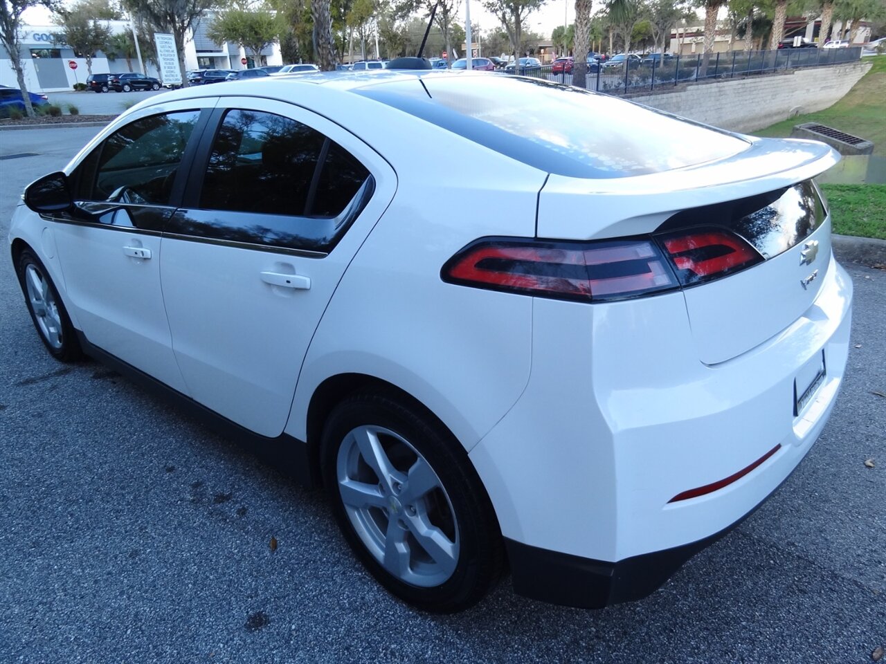 2015 Chevrolet Volt Premium   - Photo 4 - Deland, FL 32720
