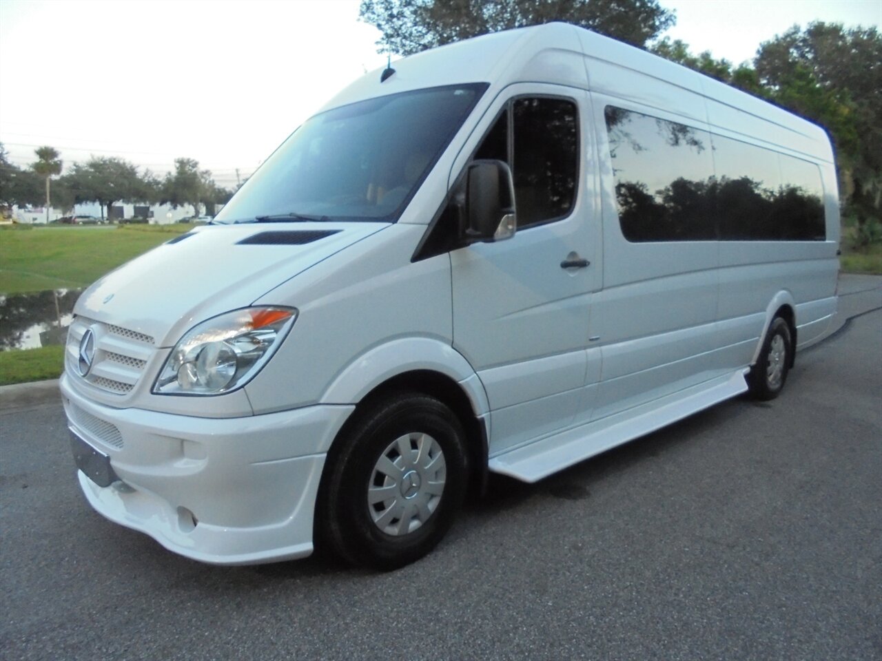 2011 Mercedes-Benz Sprinter Midwest Automotive Design  Daycruiser - Photo 2 - Deland, FL 32720