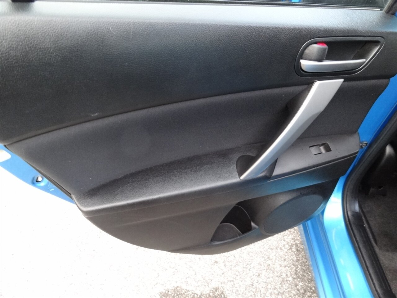 2011 Mazda Mazda3 s Sport   - Photo 34 - Deland, FL 32720