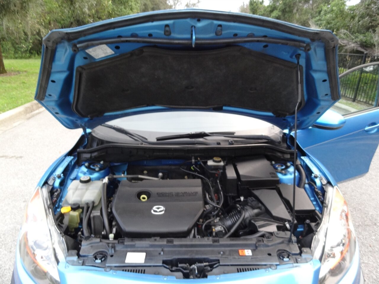 2011 Mazda Mazda3 s Sport   - Photo 25 - Deland, FL 32720