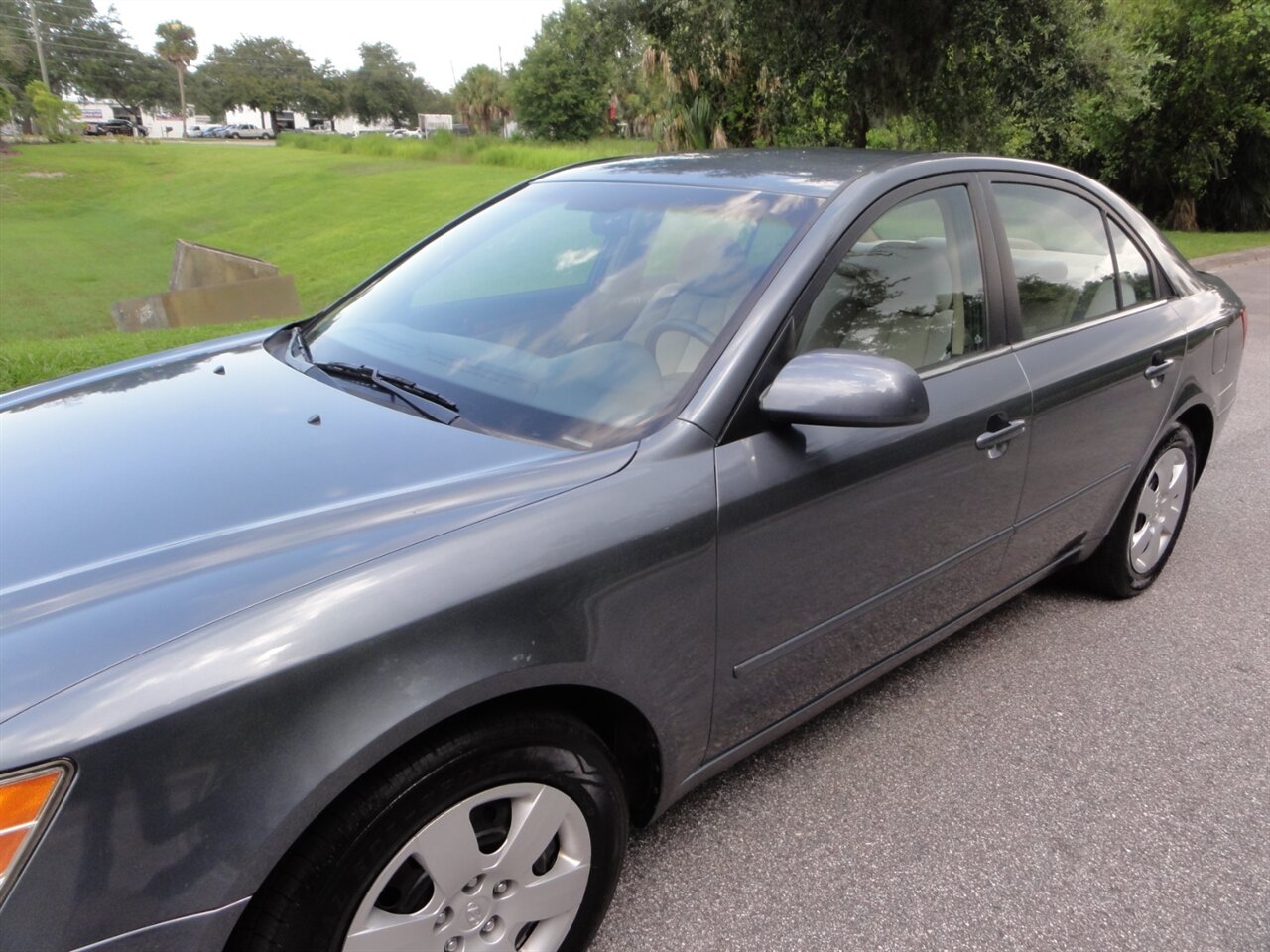 2010 Hyundai SONATA GLS - Photo 9 - Deland, FL 32720