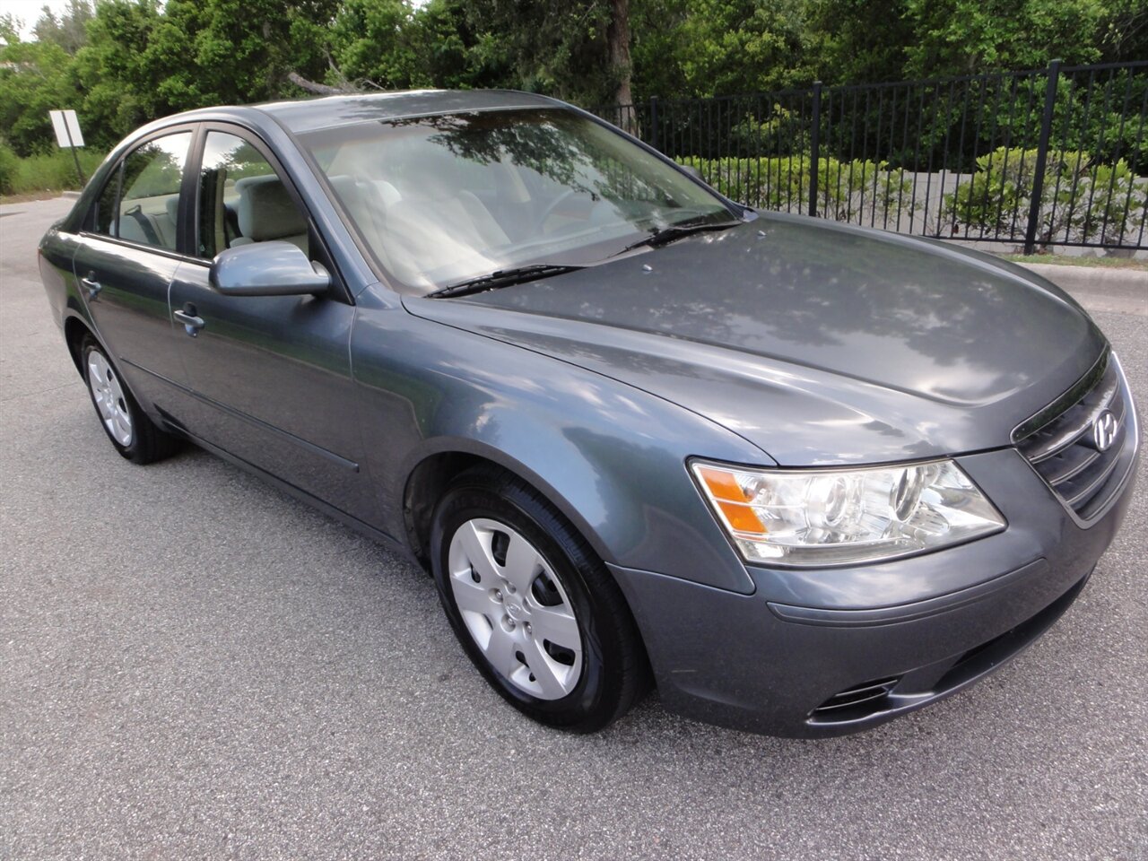 2010 Hyundai SONATA GLS   - Photo 1 - Deland, FL 32720